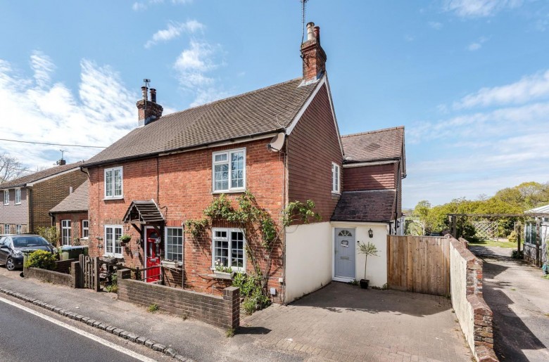 Click the photo for more details of Stane Street, Five Oaks, RH14