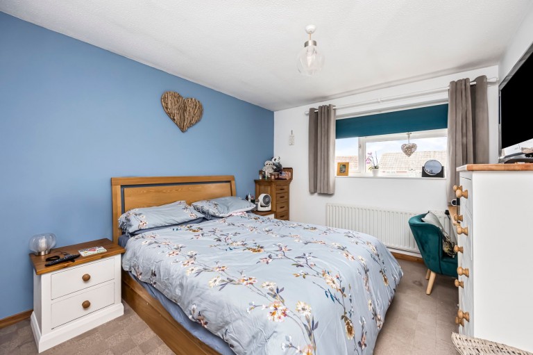 Images for Lower Barn Close, Horsham, RH12