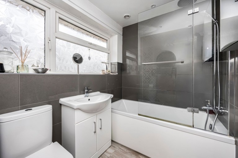 Images for Lower Barn Close, Horsham, RH12