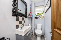 Images for Lower Barn Close, Horsham, RH12