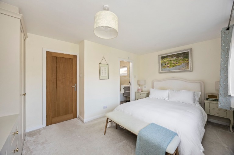 Images for Lapwing Close, Horsham, RH13