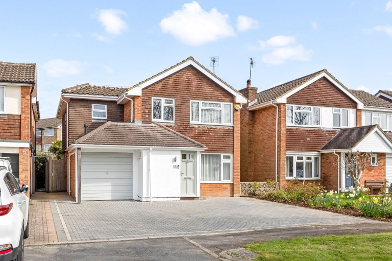 Images for Lapwing Close, Horsham, RH13