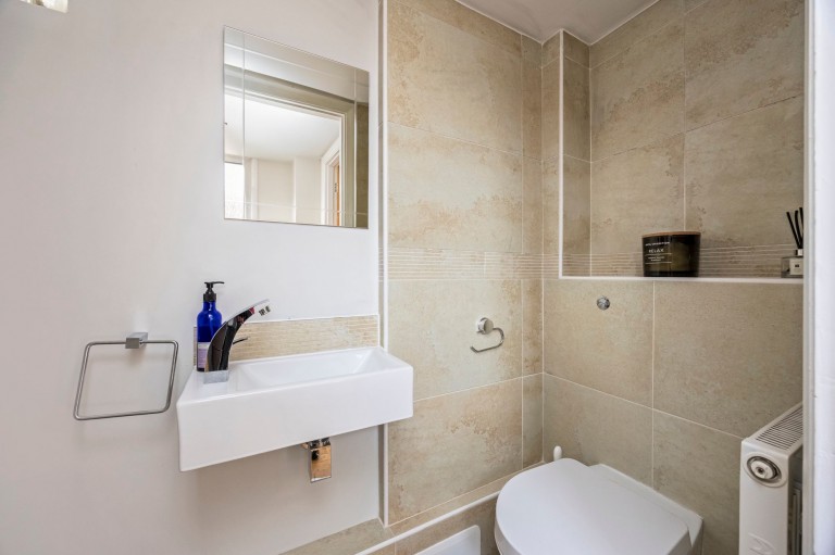 Images for Lapwing Close, Horsham, RH13