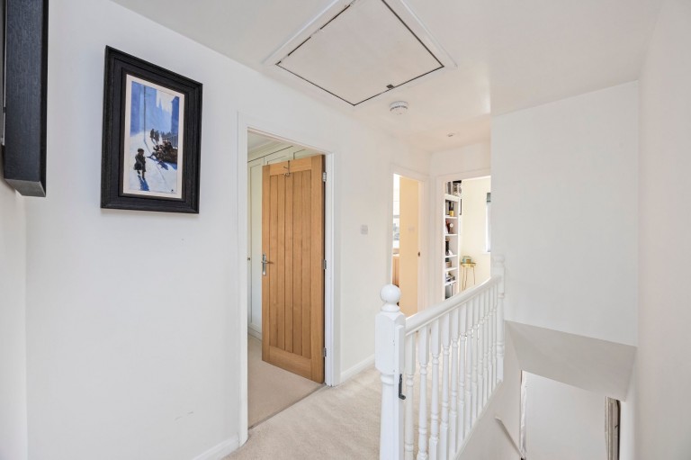 Images for Lapwing Close, Horsham, RH13