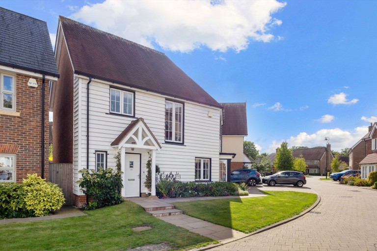 Images for Sycamore Rise, Barns Green, RH13