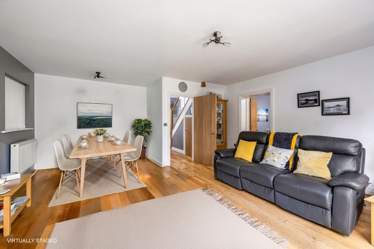 Images for The Hollies, Horsham, RH12