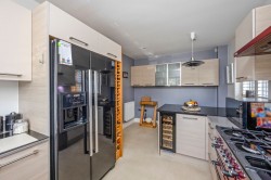 Images for The Hollies, Horsham, RH12