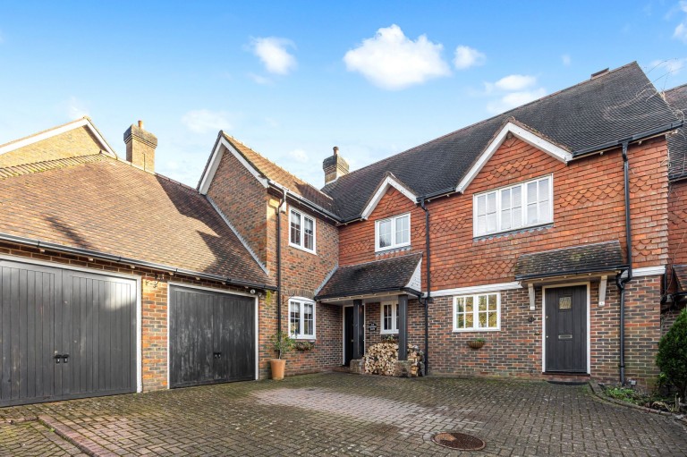 Images for Peppersgate, Lower Beeding, RH13