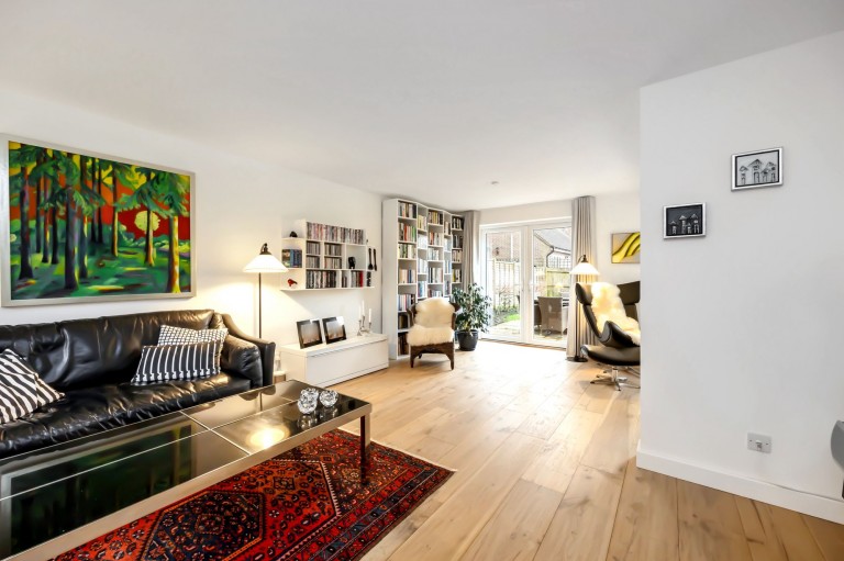 Images for Foxleigh Chase, Horsham, RH12