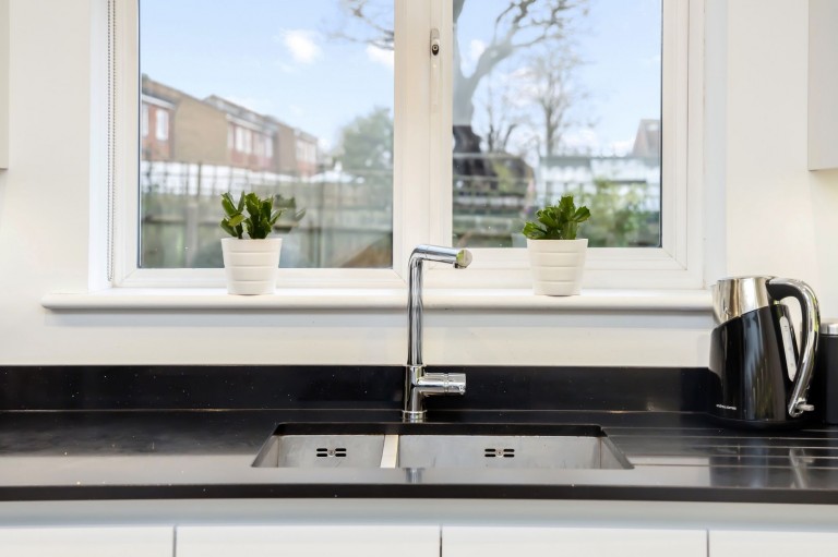 Images for Foxleigh Chase, Horsham, RH12