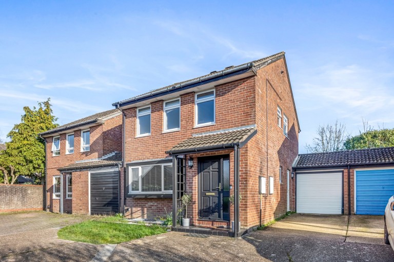 Images for Chennells Way, Horsham, RH12