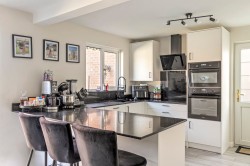 Images for Chennells Way, Horsham, RH12