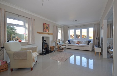 Click the photo for more details of The Close, Selsey, PO20