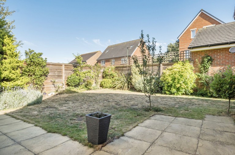 Images for Heron Close, Shopwhyke Lakes, PO20