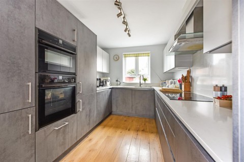 Click the photo for more details of Jubilee Terrace, Chichester, PO19