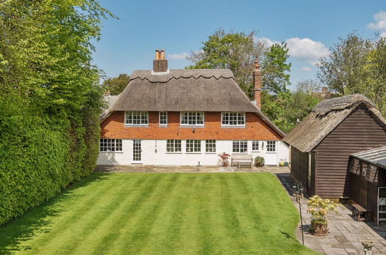 Click the photo for more details of Sandy Lane, East Ashling, PO18