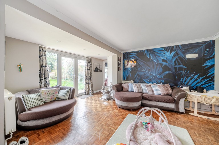 Images for Alfold Bars, Loxwood, RH14