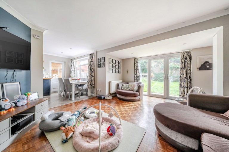 Images for Alfold Bars, Loxwood, RH14