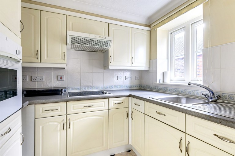 Images for High Street, Billingshurst, RH14