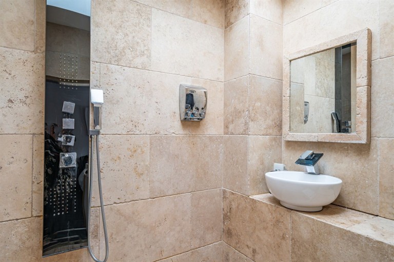 Images for Hartland Court, Emsworth, PO10