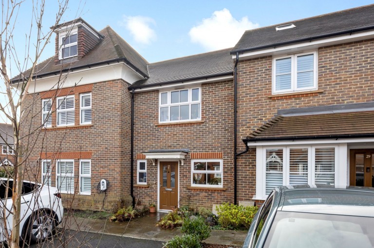 Images for Highwood Crescent, Horsham, RH12