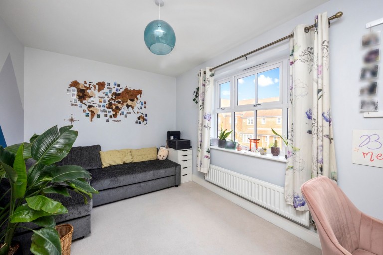 Images for Highwood Crescent, Horsham, RH12