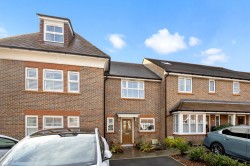 Images for Highwood Crescent, Horsham, RH12