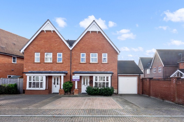 Images for Highwood Crescent, Horsham, RH12