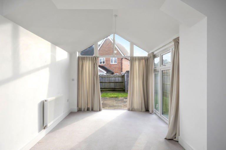 Images for Highwood Crescent, Horsham, RH12