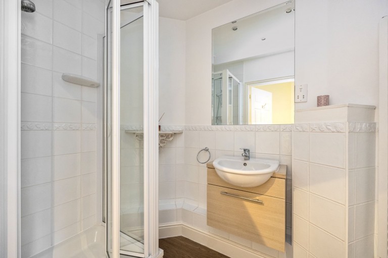 Images for Potters Place, Horsham, RH12