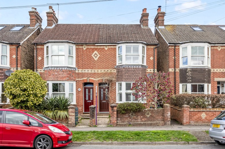 Click the photo for more details of St. Leonards Road, Horsham, RH13
