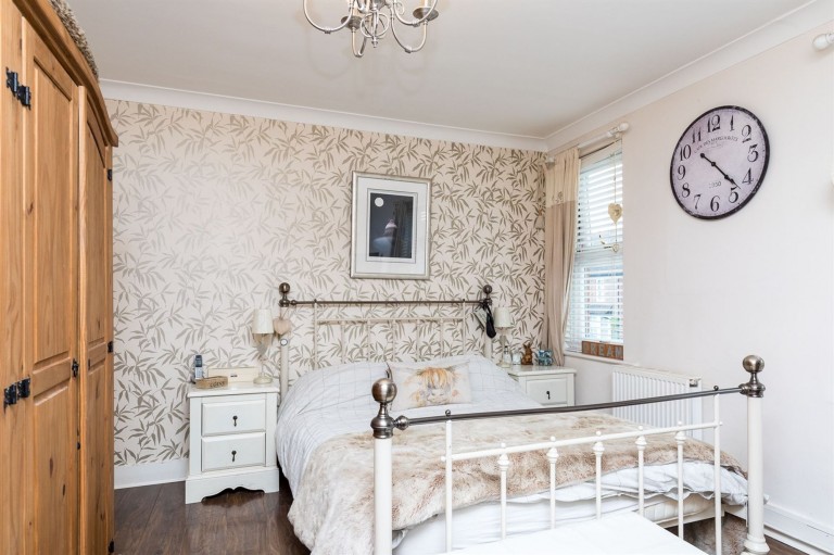 Images for Swindon Road, Horsham, RH12