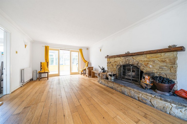Images for Blackhouse Road, Colgate, RH13