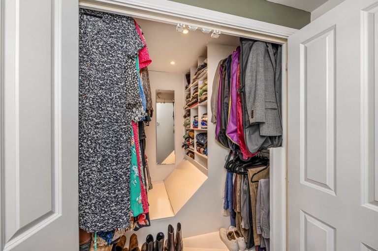 Images for Pelling Way, Broadbridge Heath, RH12