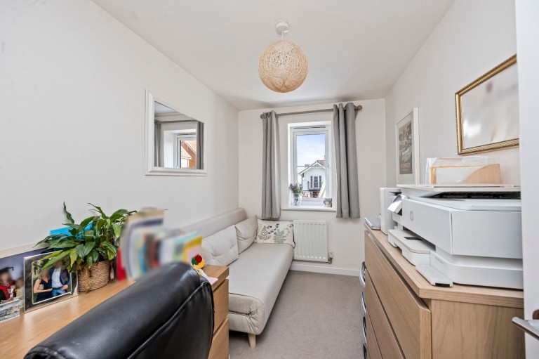 Images for Pelling Way, Broadbridge Heath, RH12