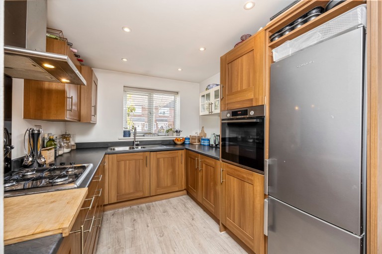 Images for Pelling Way, Broadbridge Heath, RH12