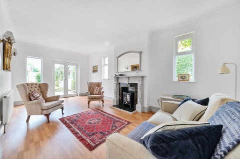 Click the photo for more details of Inlands Road, Nutbourne, PO18
