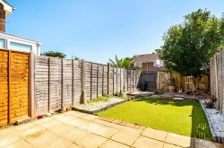 Images for Pryors Green, Rose Green, PO21