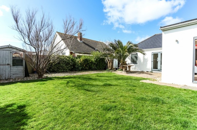 Images for Pond Road, Bracklesham Bay, PO20