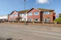 Images for The Paddock, Bracklesham Bay, PO20