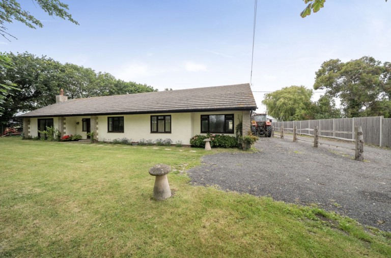 Images for Almodington Lane, Earnley, PO20