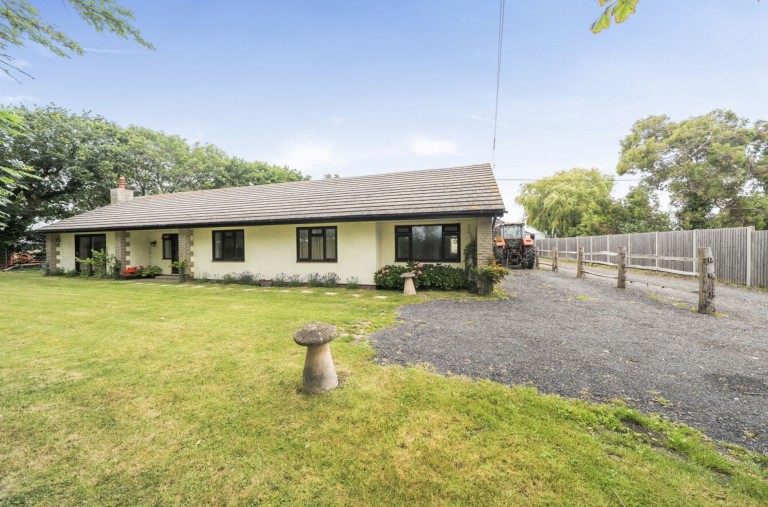 Images for Almodington Lane, Earnley, PO20