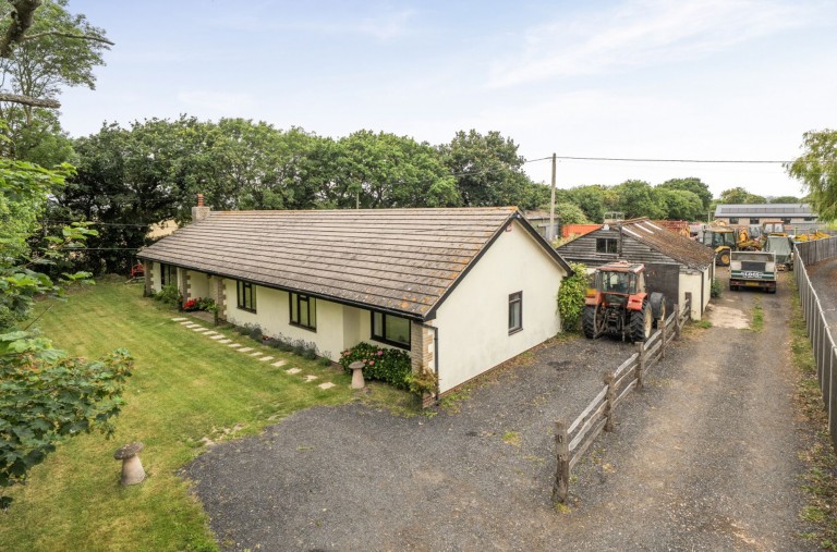 Images for Almodington Lane, Earnley, PO20