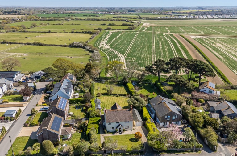 Images for Wellsfield, West Wittering, PO20