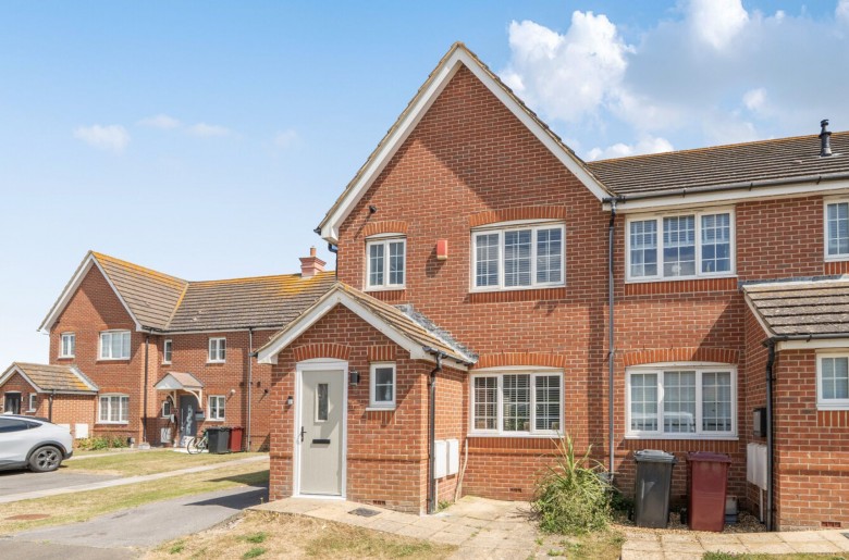 Click the photo for more details of Tide Way, Bracklesham Bay, PO20