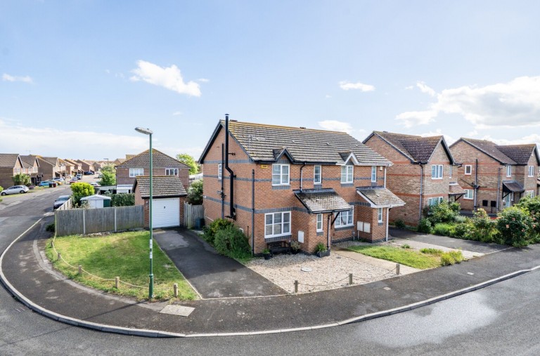 Images for Shalbourne Crescent, Bracklesham Bay, PO20