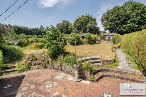 Click the photo for more details of Knowles Meadow, Hill Brow, GU33