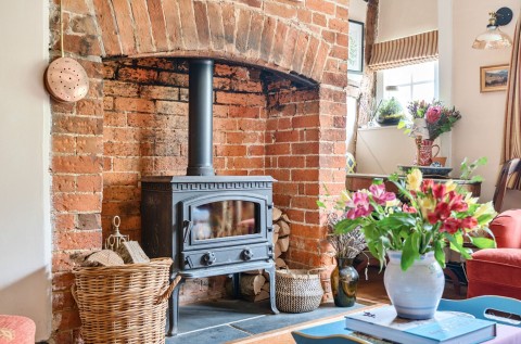 Click the photo for more details of Village Street, Petersfield, GU32