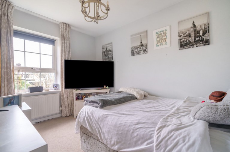 Images for Weald Way, Petersfield, GU31