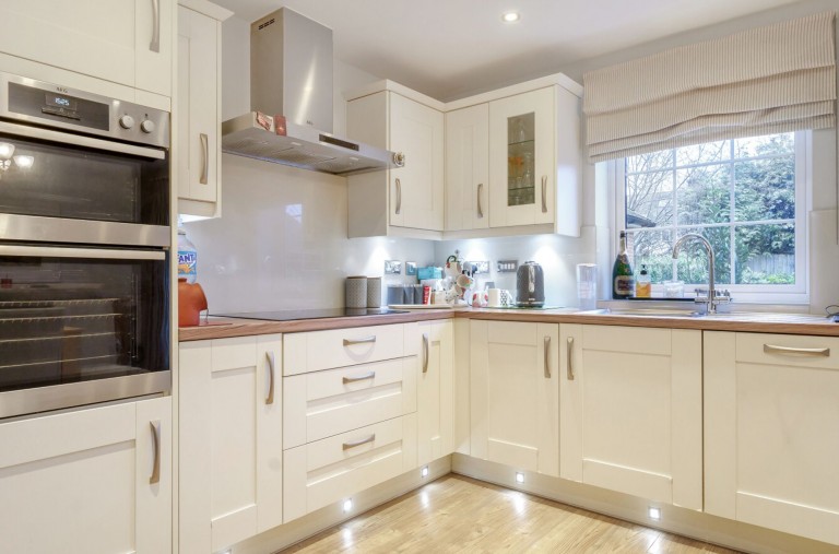 Images for Weald Way, Petersfield, GU31